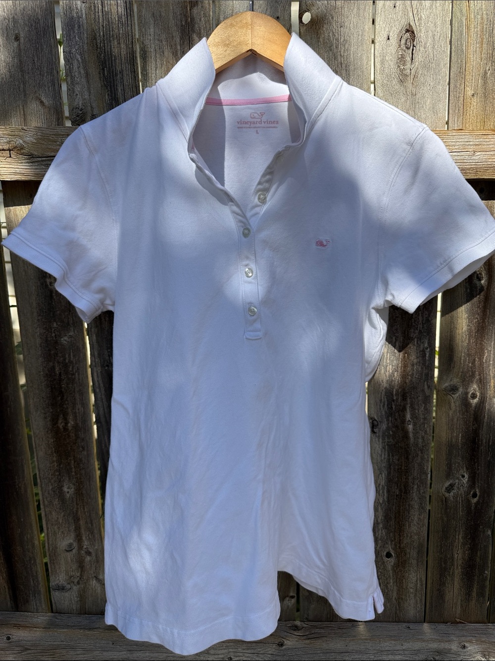 Vineyard Vines Women’s White Polo Shirt Pink Whale Logo Size L